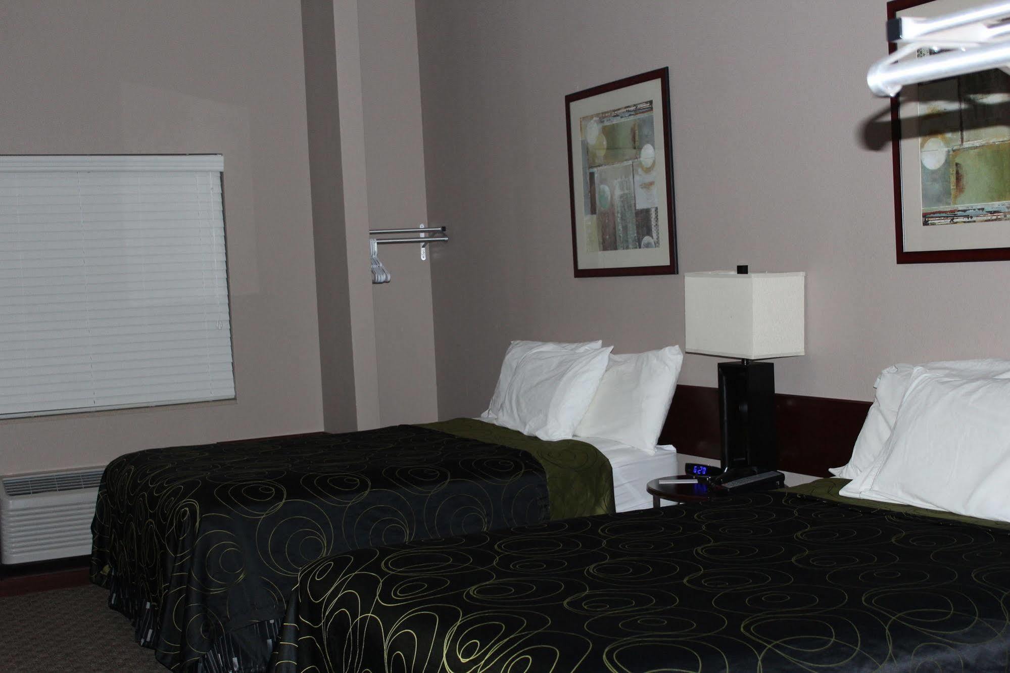 Bell'S Extended Stay And Suites 세인트 로버트 외부 사진